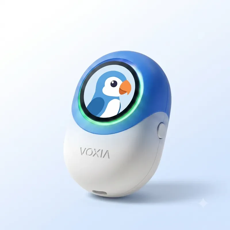 Le Pod VOXIA avec sa mascotte perroquet et son anneau lumineux